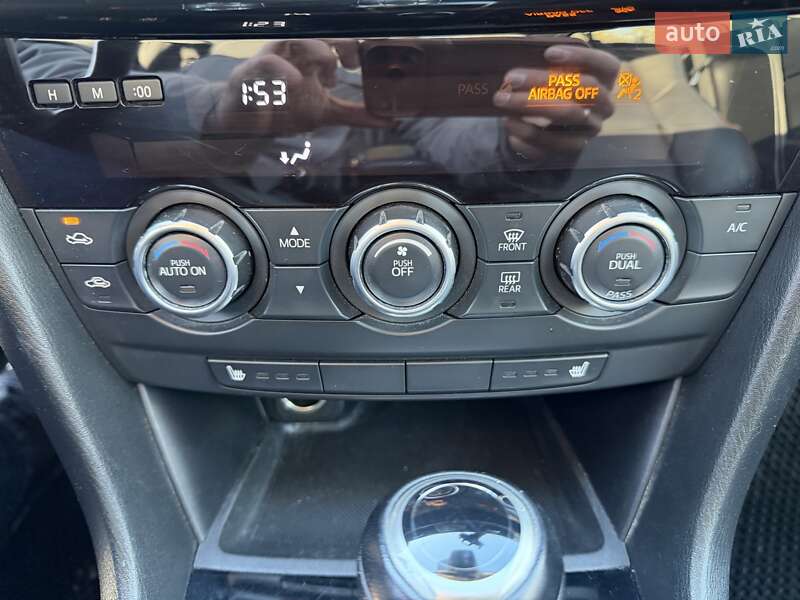 Седан Mazda 6 2012 в Львові