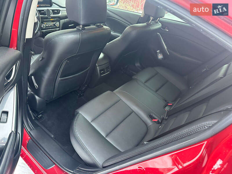 Седан Mazda 6 2017 в Дніпрі