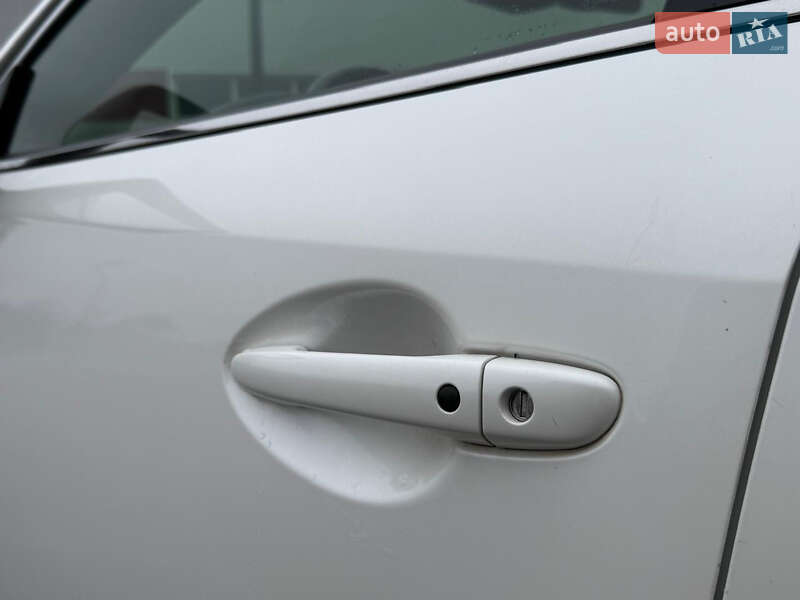 Универсал Mazda 6 2014 в Кременце