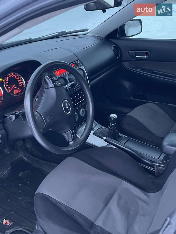 Универсал Mazda 6 2004 в Ракитном