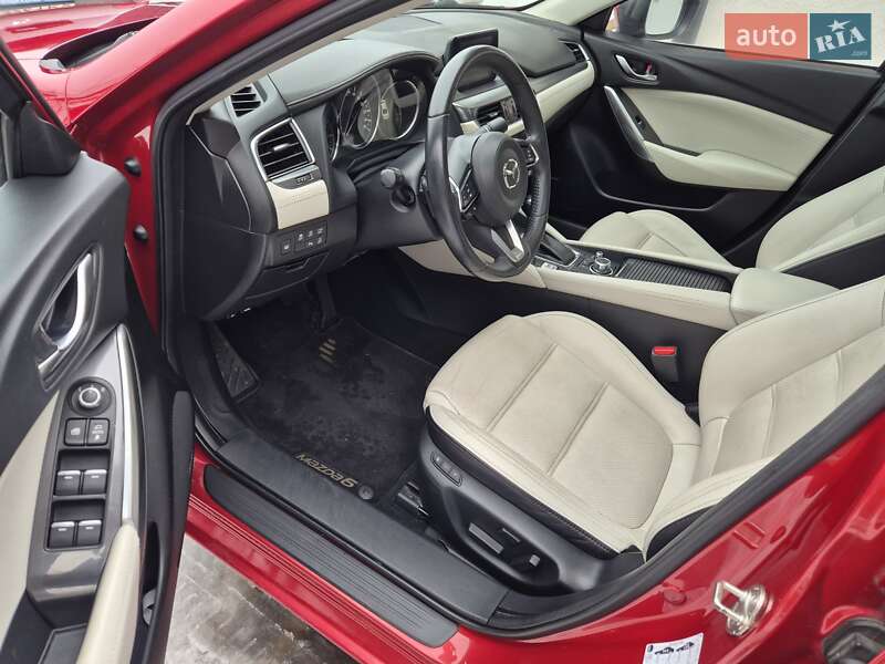 Седан Mazda 6 2017 в Киеве