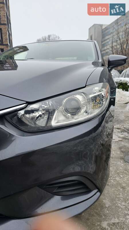 Седан Mazda 6 2016 в Киеве
