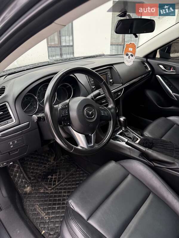 Седан Mazda 6 2014 в Софіївській Борщагівці