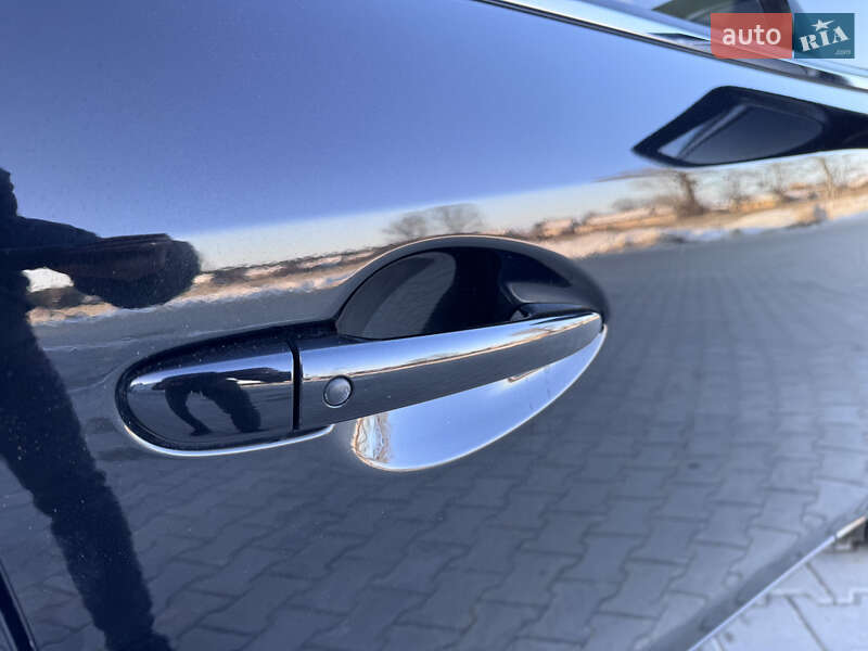 Седан Mazda 6 2018 в Бродах