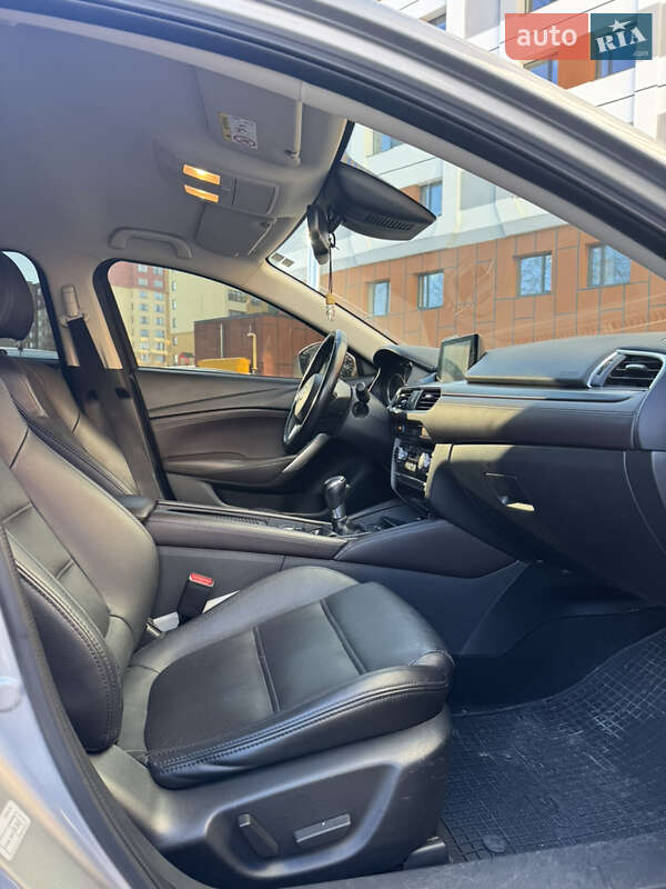 Универсал Mazda 6 2015 в Луцке