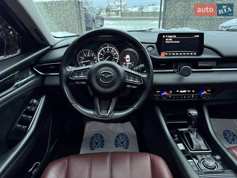 Седан Mazda 6 2021 в Ивано-Франковске