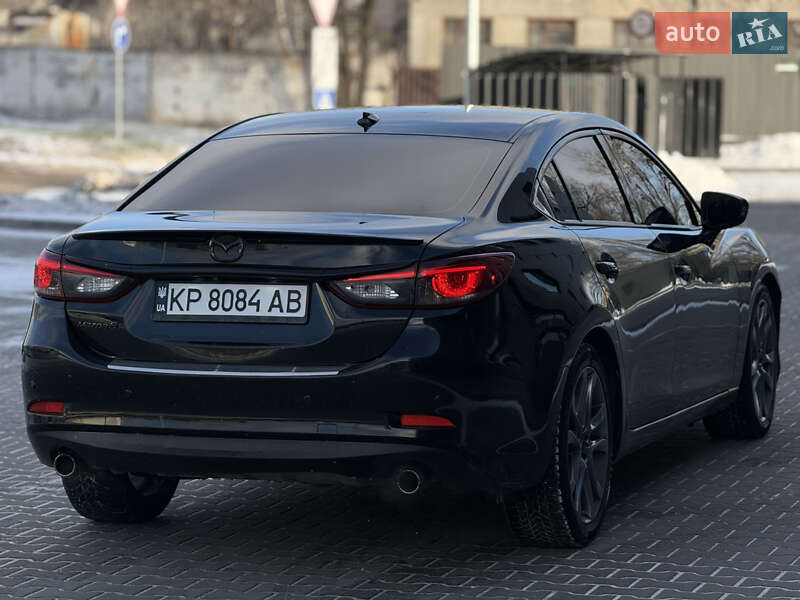 Седан Mazda 6 2015 в Днепре