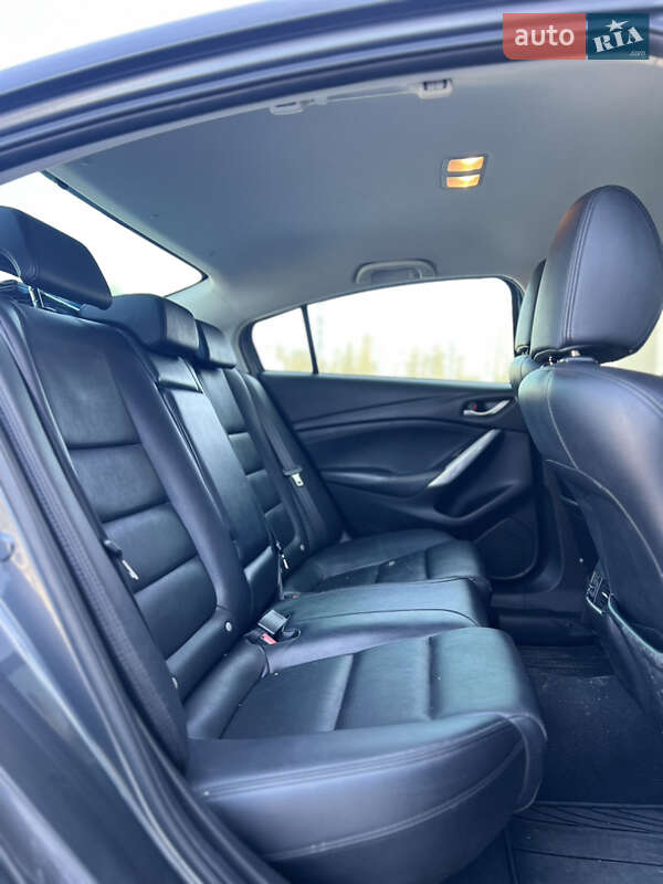 Седан Mazda 6 2016 в Миколаєві