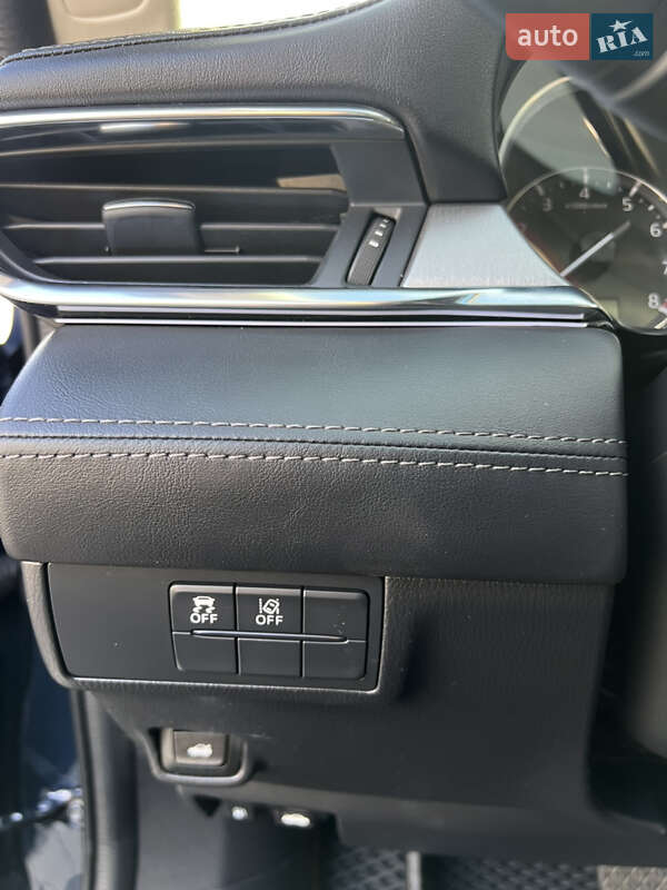 Седан Mazda 6 2018 в Мукачевому