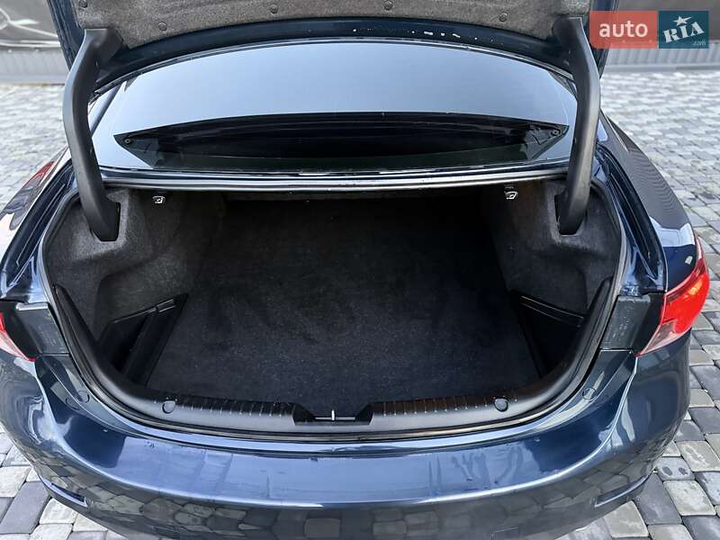 Седан Mazda 6 2017 в Львові