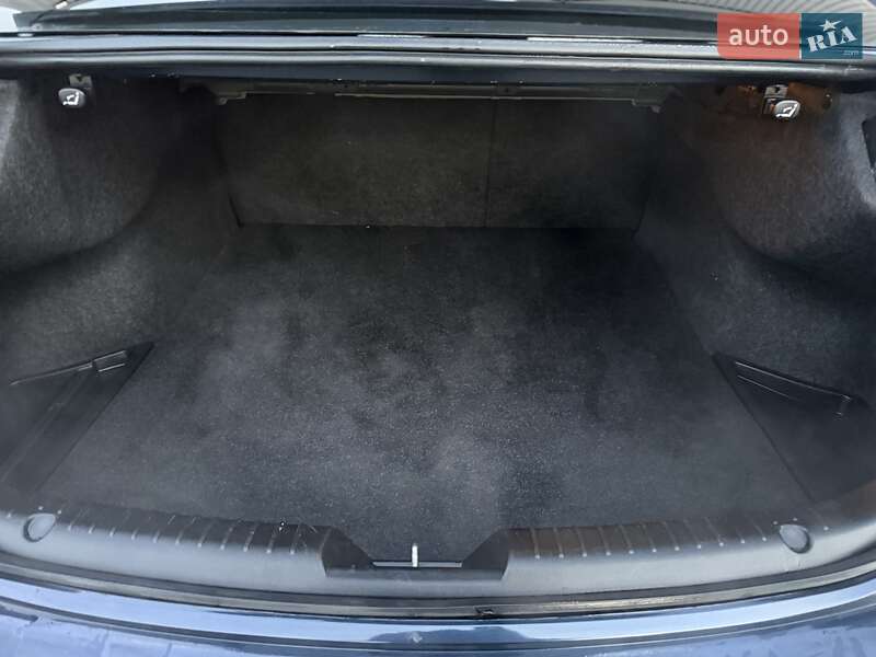 Седан Mazda 6 2017 в Львові