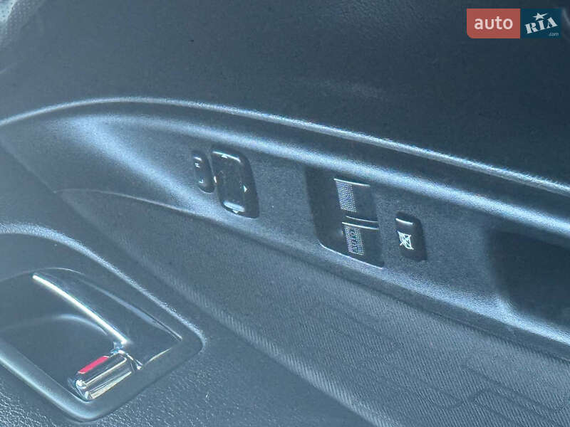 Універсал Mazda 6 2004 в Хмельницькому