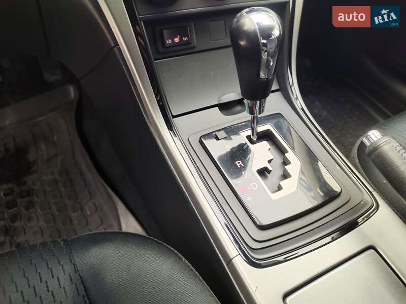 Седан Mazda 6 2010 в Києві фото 28 Седан Mazda 6 2010 в Києві