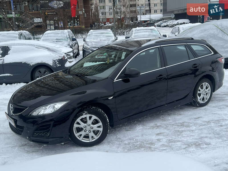 Универсал Mazda 6 2010 в Киеве
