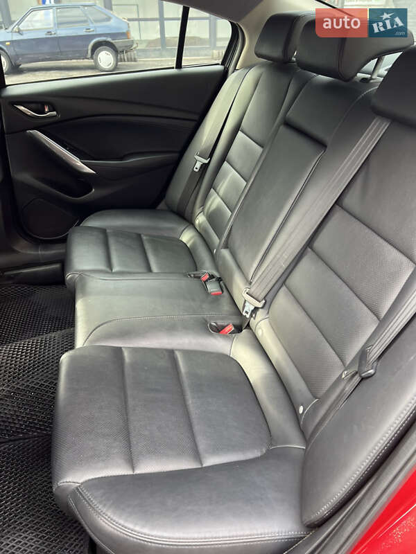 Седан Mazda 6 2016 в Могилів-Подільському