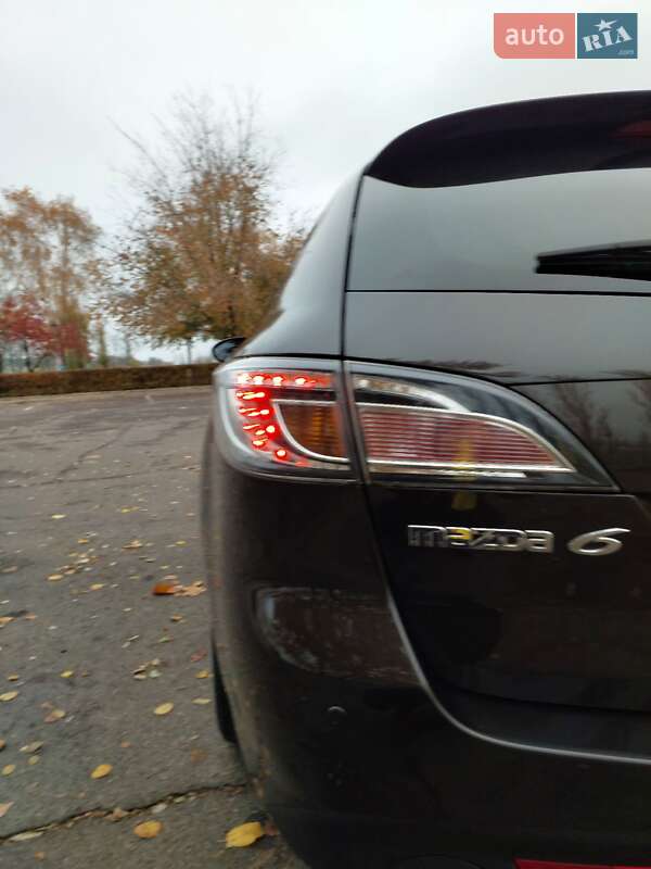 Универсал Mazda 6 2010 в Южноукраинске