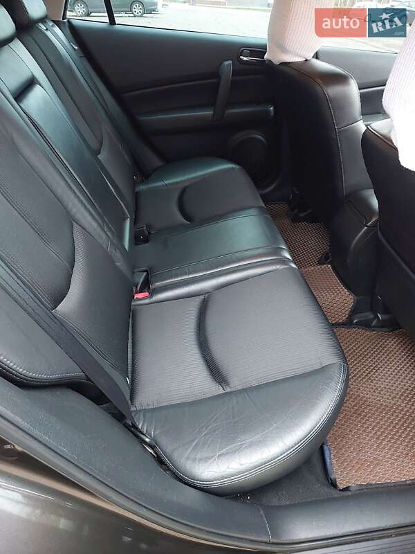 Универсал Mazda 6 2010 в Южноукраинске