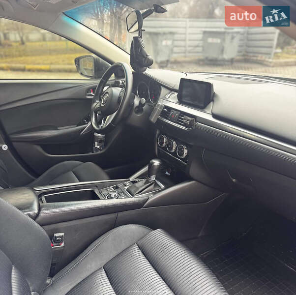 Седан Mazda 6 2015 в Запоріжжі