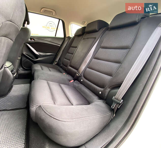 Универсал Mazda 6 2016 в Ровно