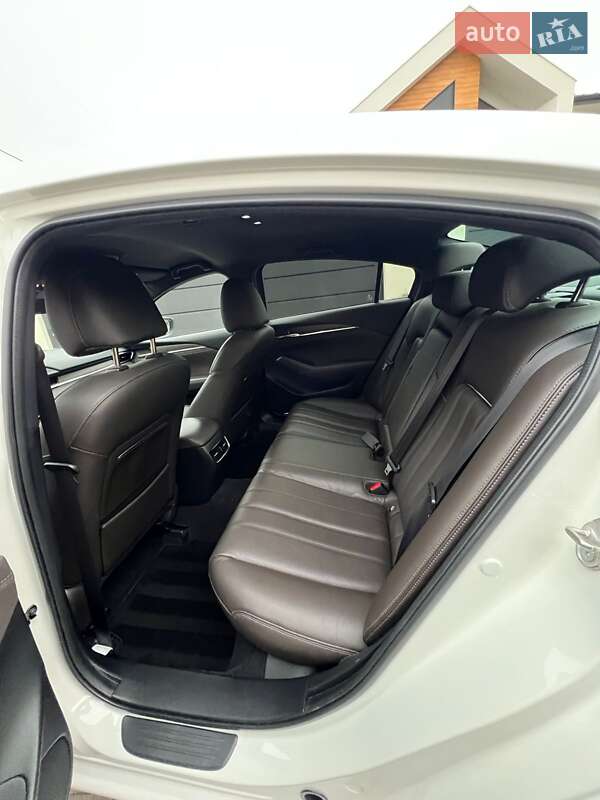 Седан Mazda 6 2018 в Ужгороде