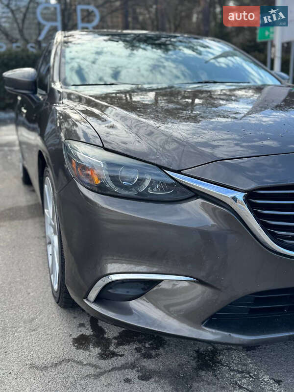 Седан Mazda 6 2016 в Киеве