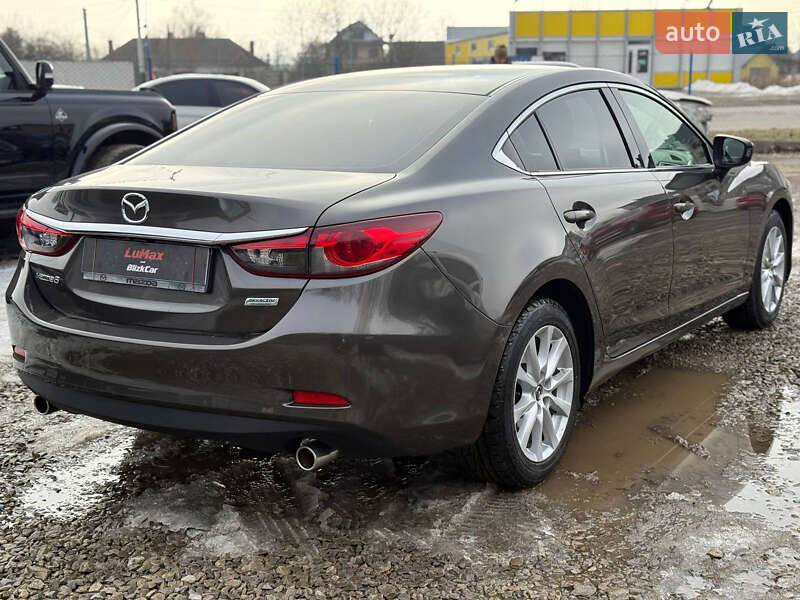 Седан Mazda 6 2015 в Коломые