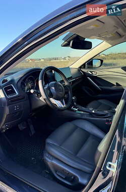 Седан Mazda 6 2014 в Днепре
