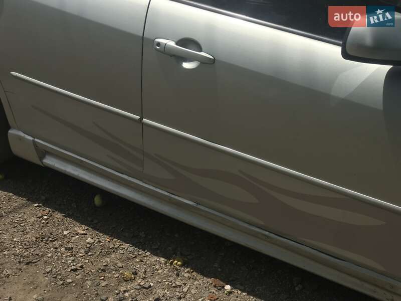 Седан Mazda 6 2004 в Знаменке