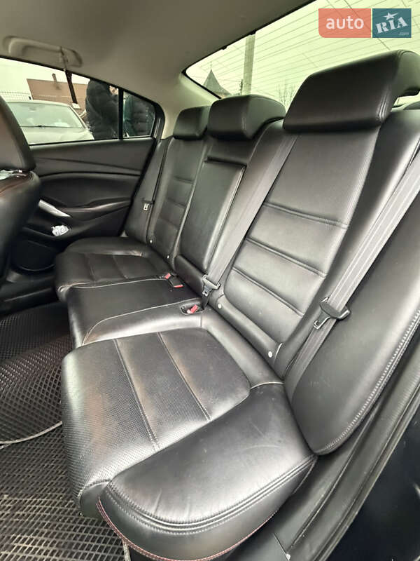 Седан Mazda 6 2013 в Ивано-Франковске