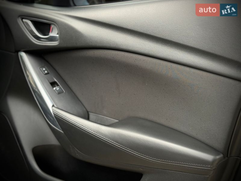 Седан Mazda 6 2016 в Ивано-Франковске