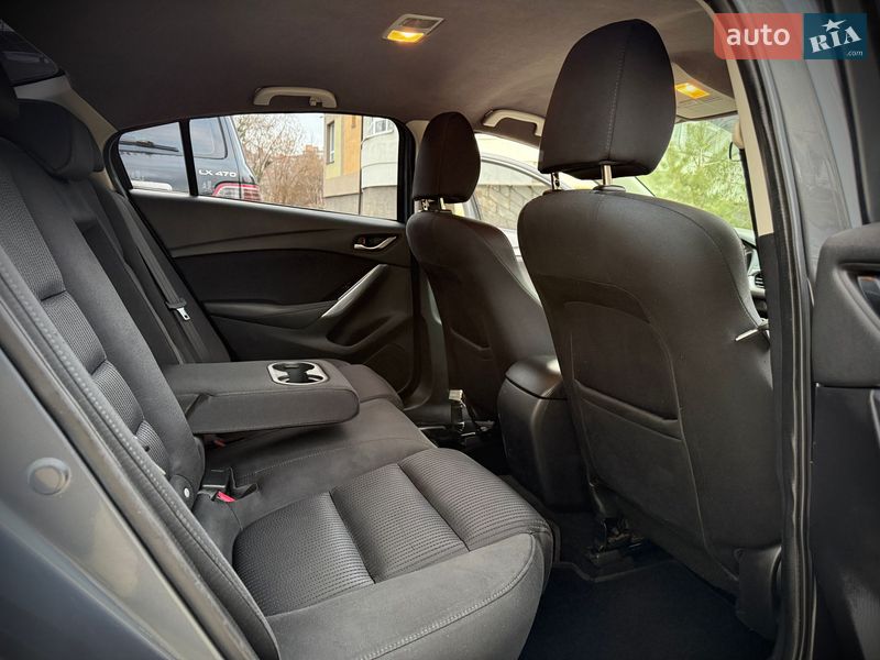 Седан Mazda 6 2016 в Ивано-Франковске