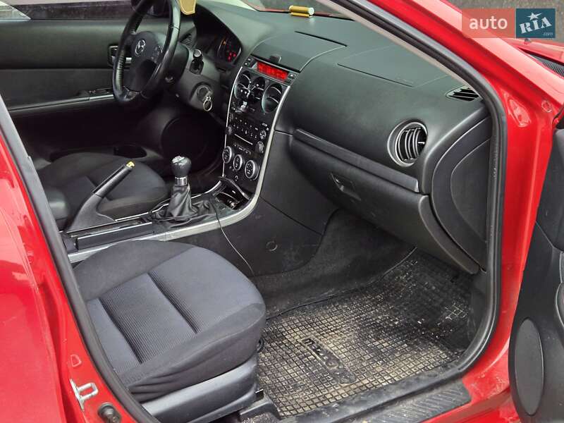 Седан Mazda 6 2006 в Киеве