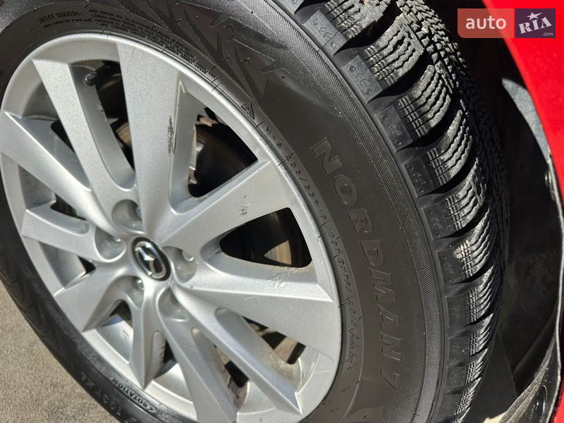 Універсал Mazda 6 2014 в Чернівцях