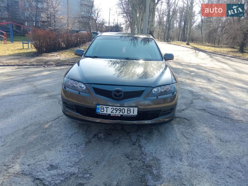 Седан Mazda 6 2006 в Запоріжжі