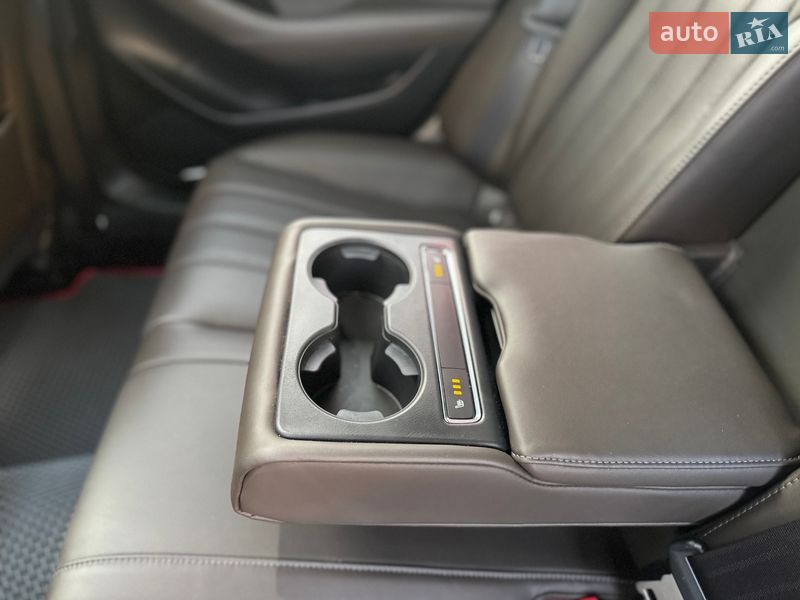 Седан Mazda 6 2021 в Одессе