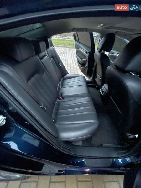 Седан Mazda 6 2018 в Лановцах