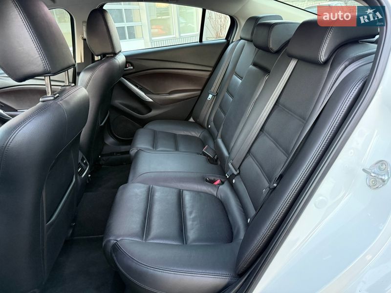 Седан Mazda 6 2014 в Києві