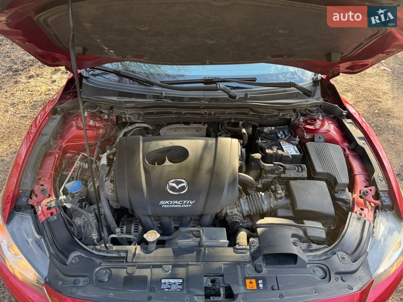 Седан Mazda 6 2016 в Львові