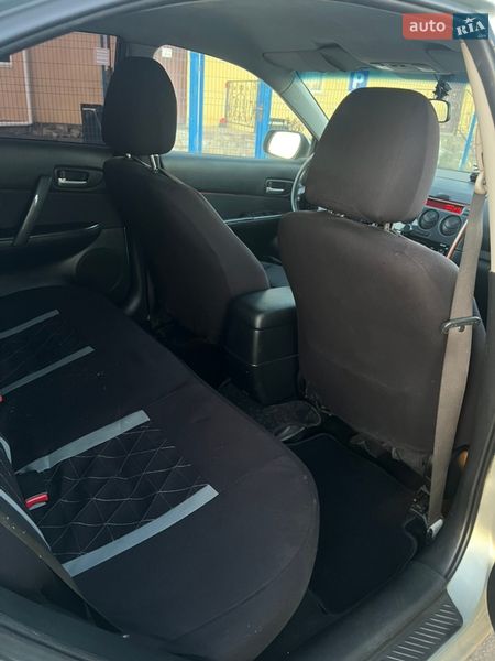 Лифтбек Mazda 6 2006 в Городке