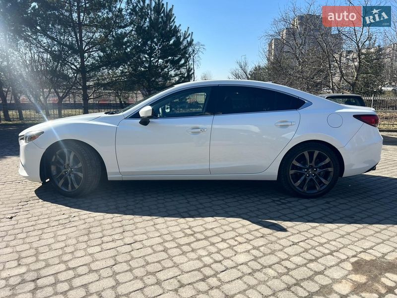 Седан Mazda 6 2016 в Львове