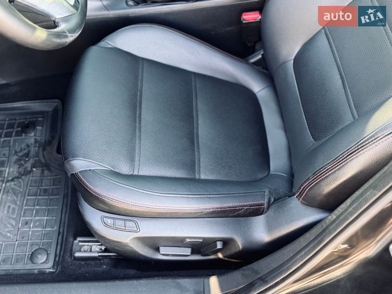 Седан Mazda 6 2014 в Одессе