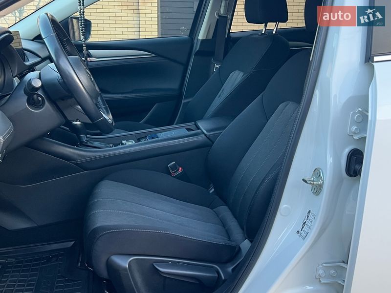 Седан Mazda 6 2019 в Киеве