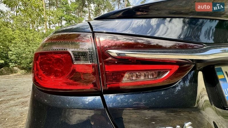 Седан Mazda 6 2019 в Киеве