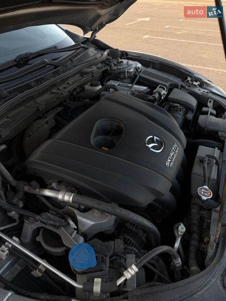 Седан Mazda 6 2014 в Львові