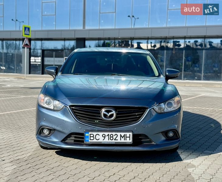 Седан Mazda 6 2014 в Львові