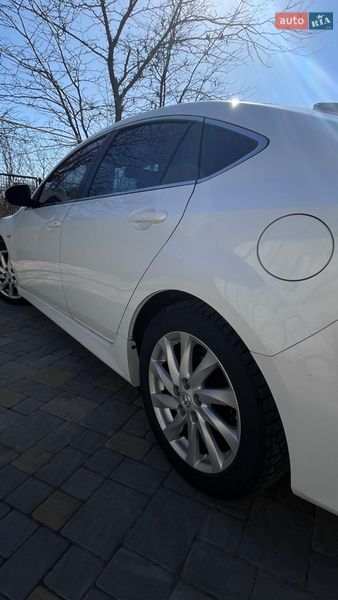 Седан Mazda 6 2010 в Казанці