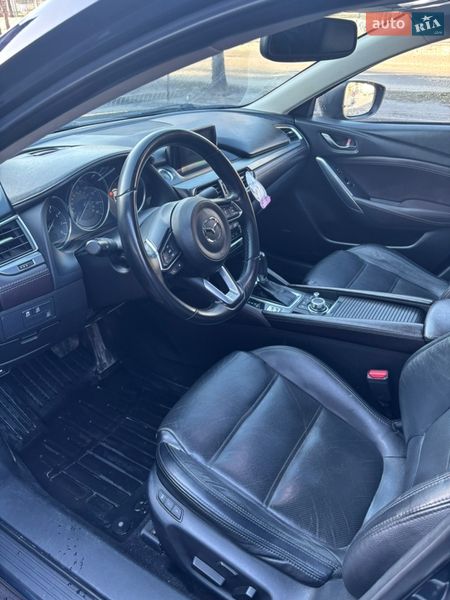 Седан Mazda 6 2017 в Каменском