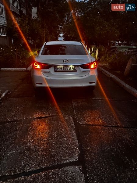 Седан Mazda 6 2013 в Болграді