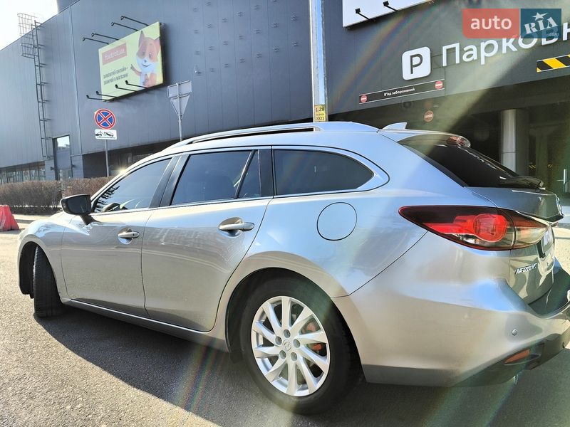 Универсал Mazda 6 2013 в Киеве