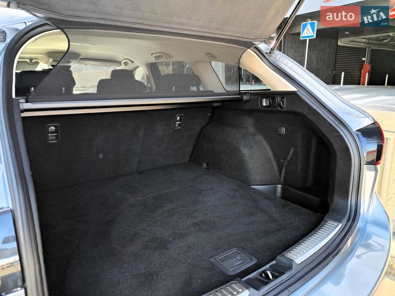 Универсал Mazda 6 2013 в Киеве